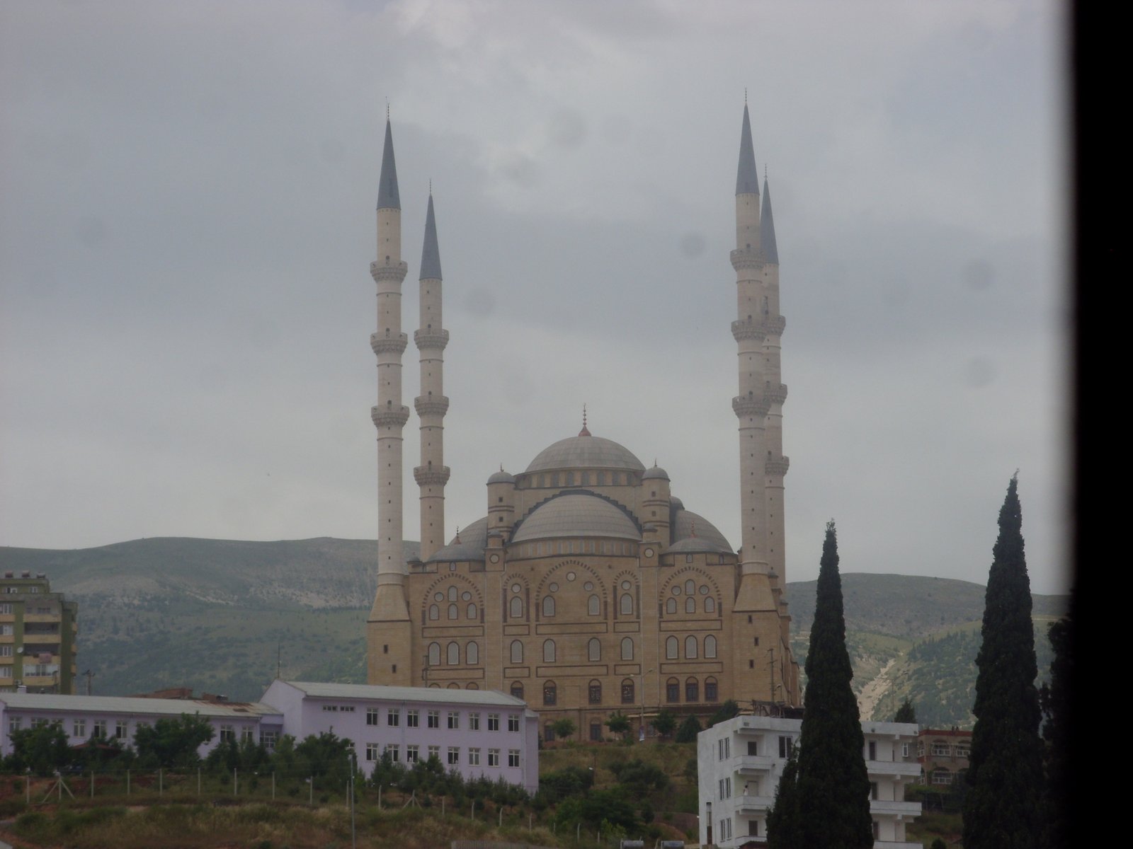 ABDÜLHAMİTHAN CAMİSİ görseli