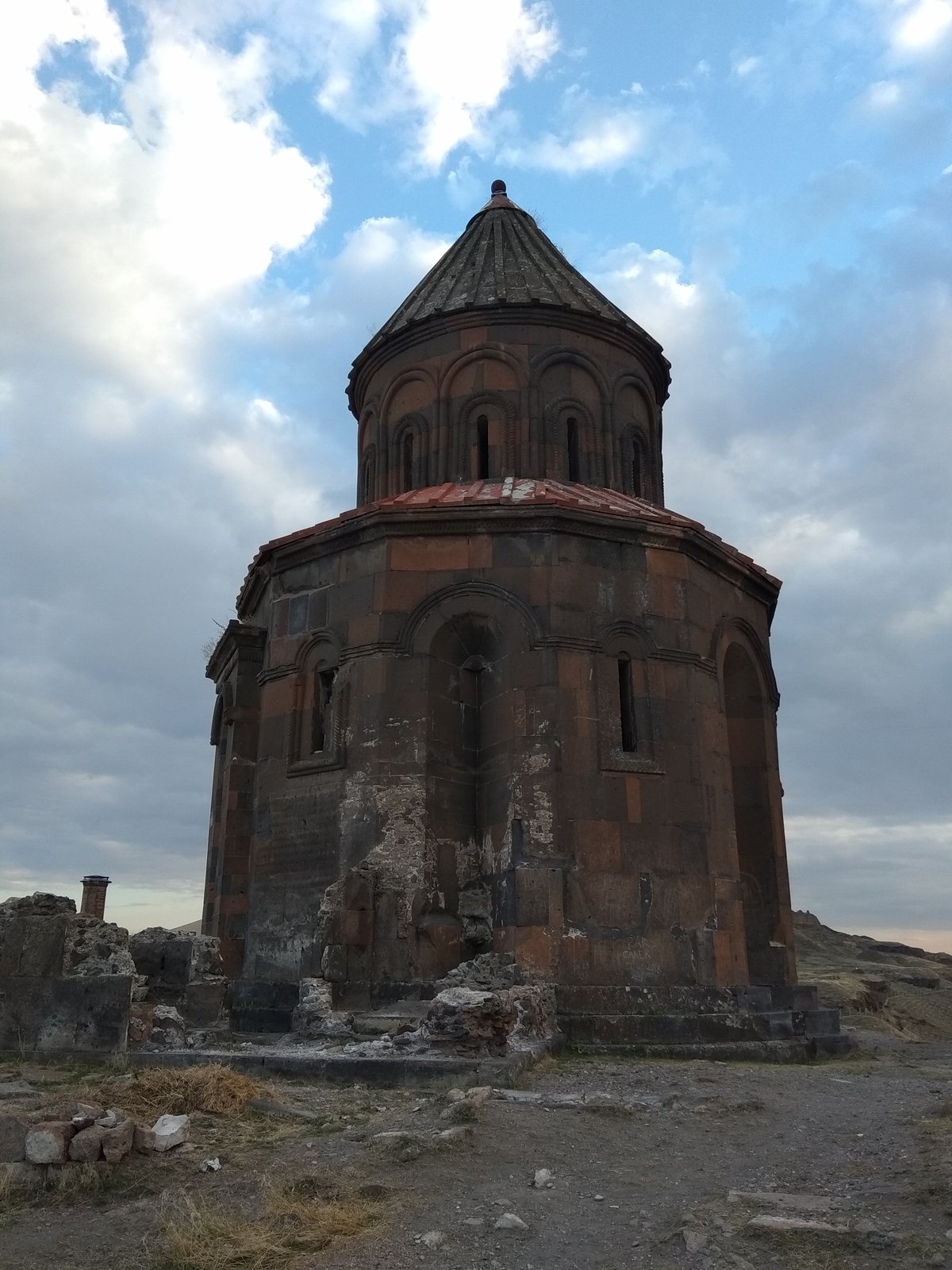 ABUGHAMRENTS KİLİSESİ / POLATOĞLU KİLİSESİ görseli