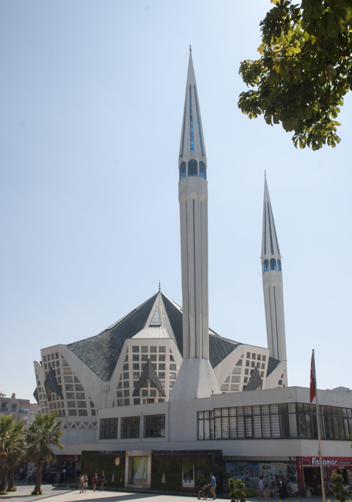 AKÇAKOCA MERKEZ CAMİİ görseli