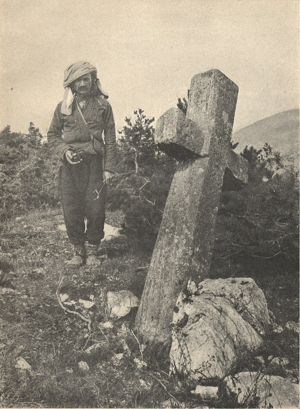 Norgieli cross-stone (Marr, 1911).JPG