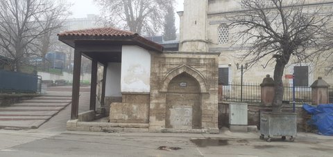 AYŞEKADIN CAMİİ