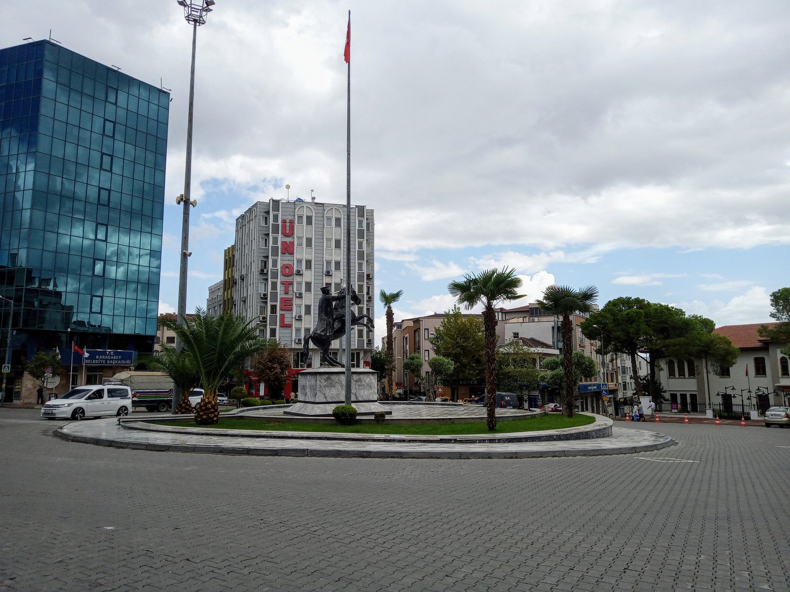 AYVAİNİ MAĞARASI görseli