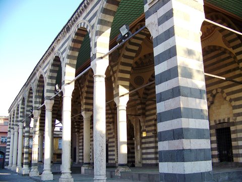 BEHRAM PAŞA CAMİSİ