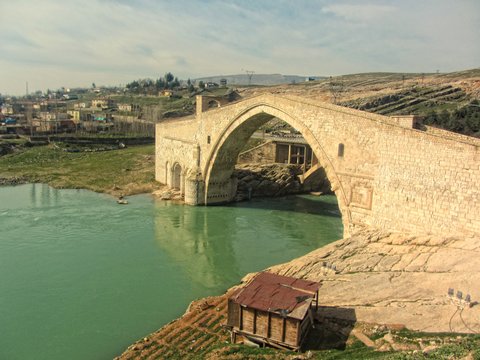 BENT BRIDGE KÖPRÜSÜ