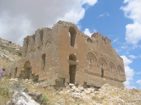 ÇANLI KİLİSE