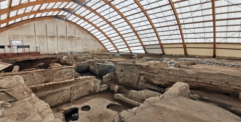 ÇATALHÖYÜK NEOLİTİK KENTİ