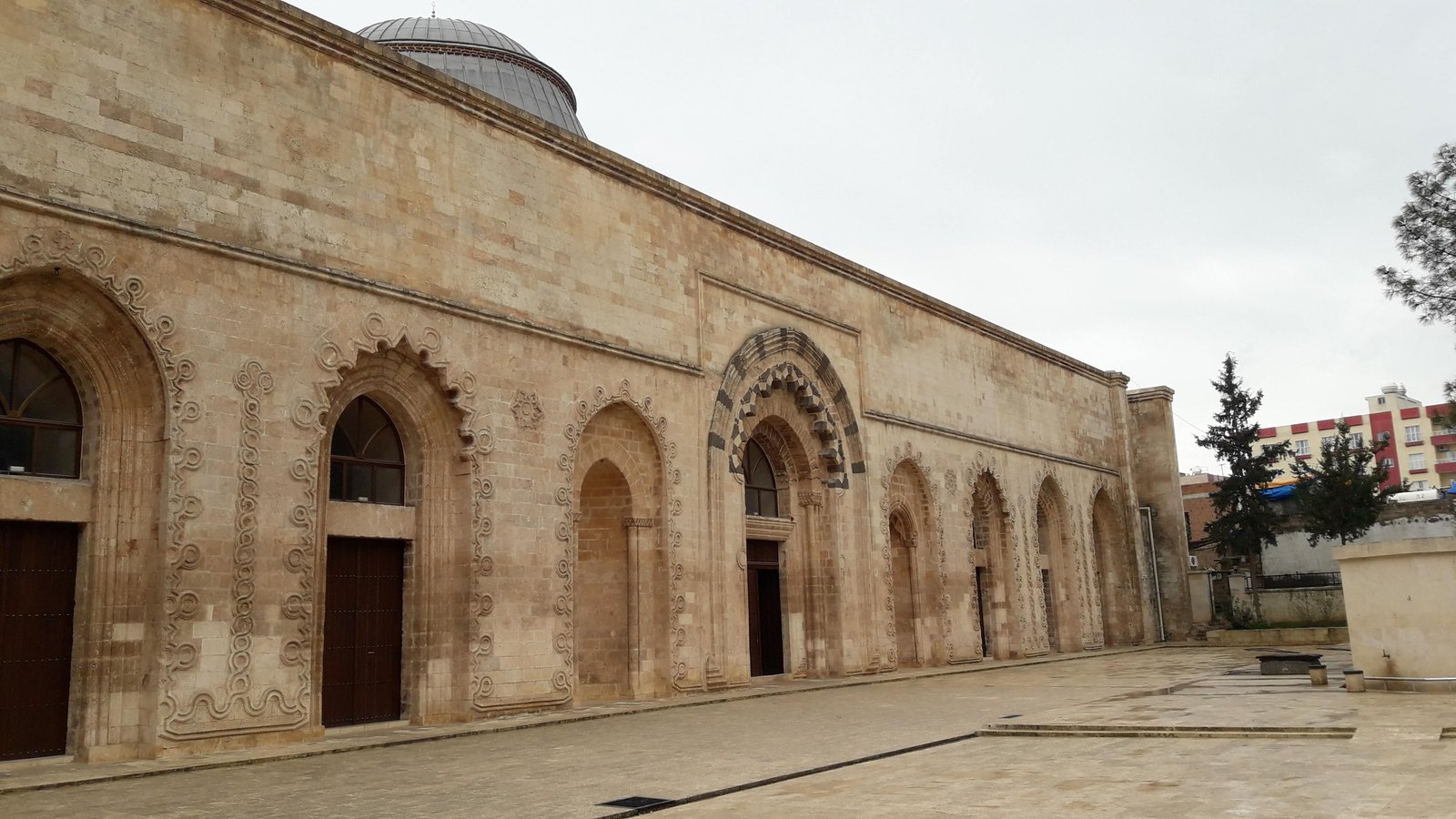 DUNAYSIR / KOÇHİSAR ULUCAMİ görseli