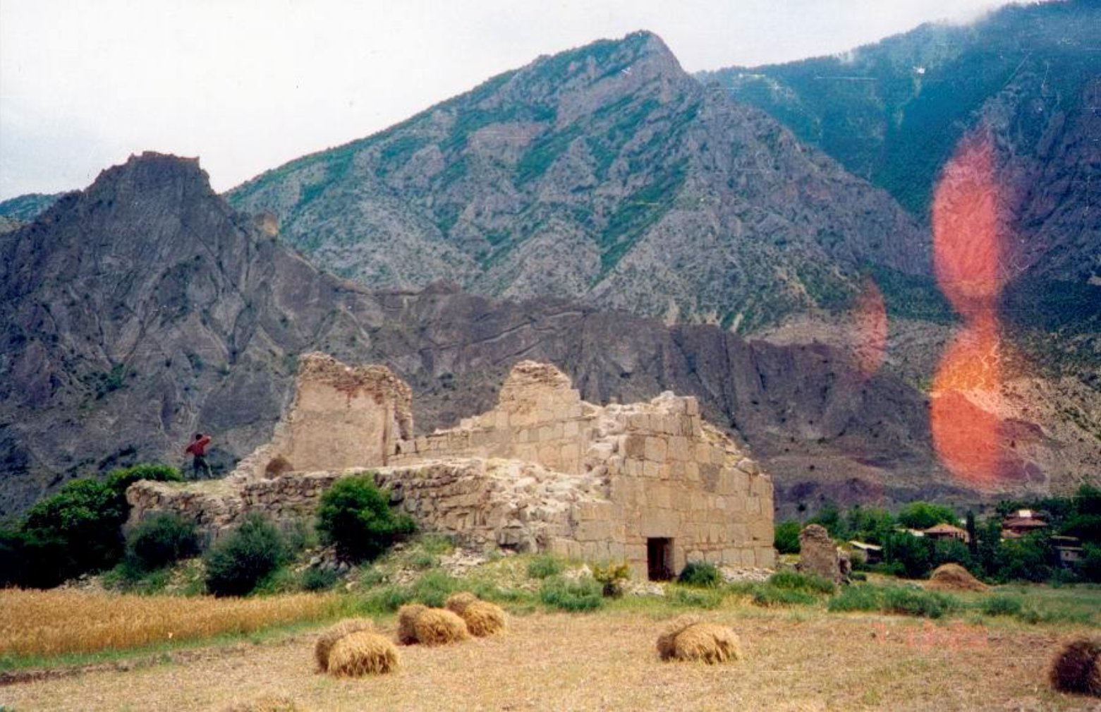 ESBEKİ MANASTIR KOMPLEKSİ görseli