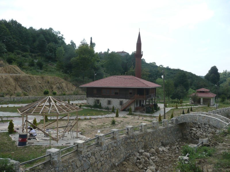 HEMŞİN KÖYÜ CAMİİ görseli