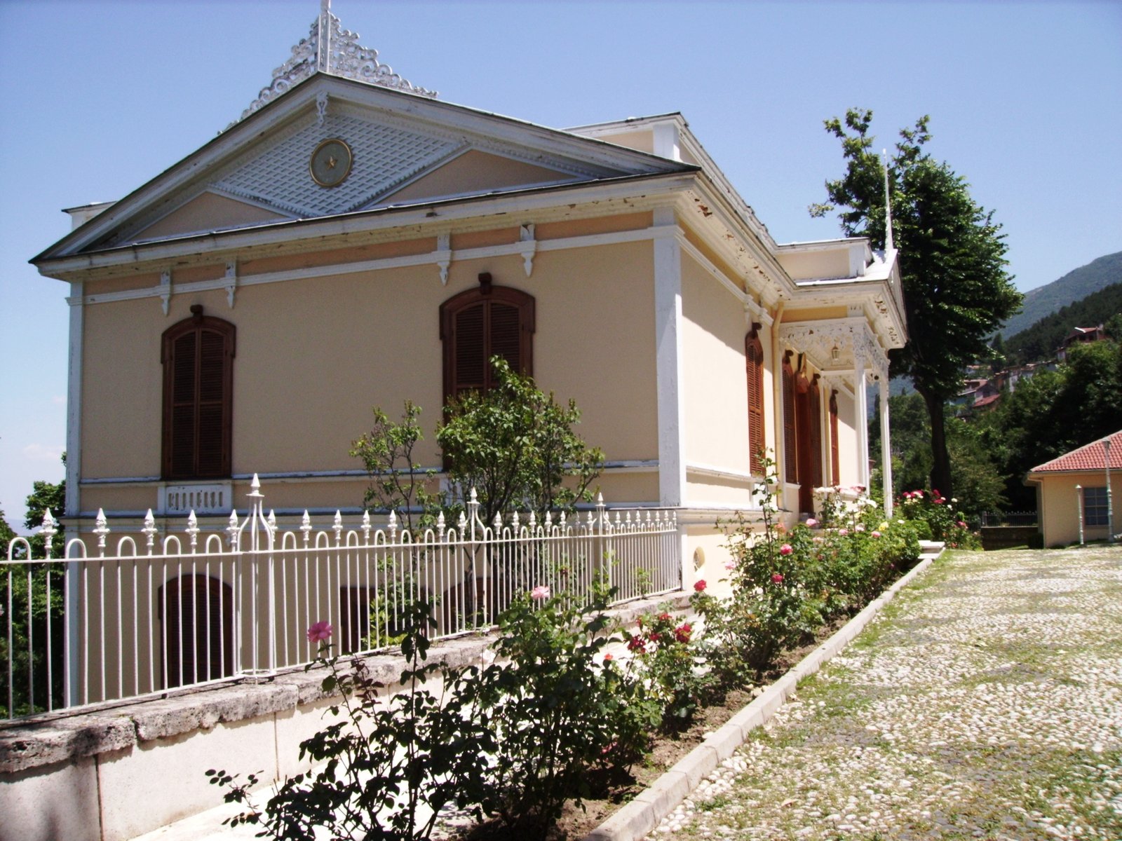 HÜNKAR KÖŞKÜ MÜZESİ görseli