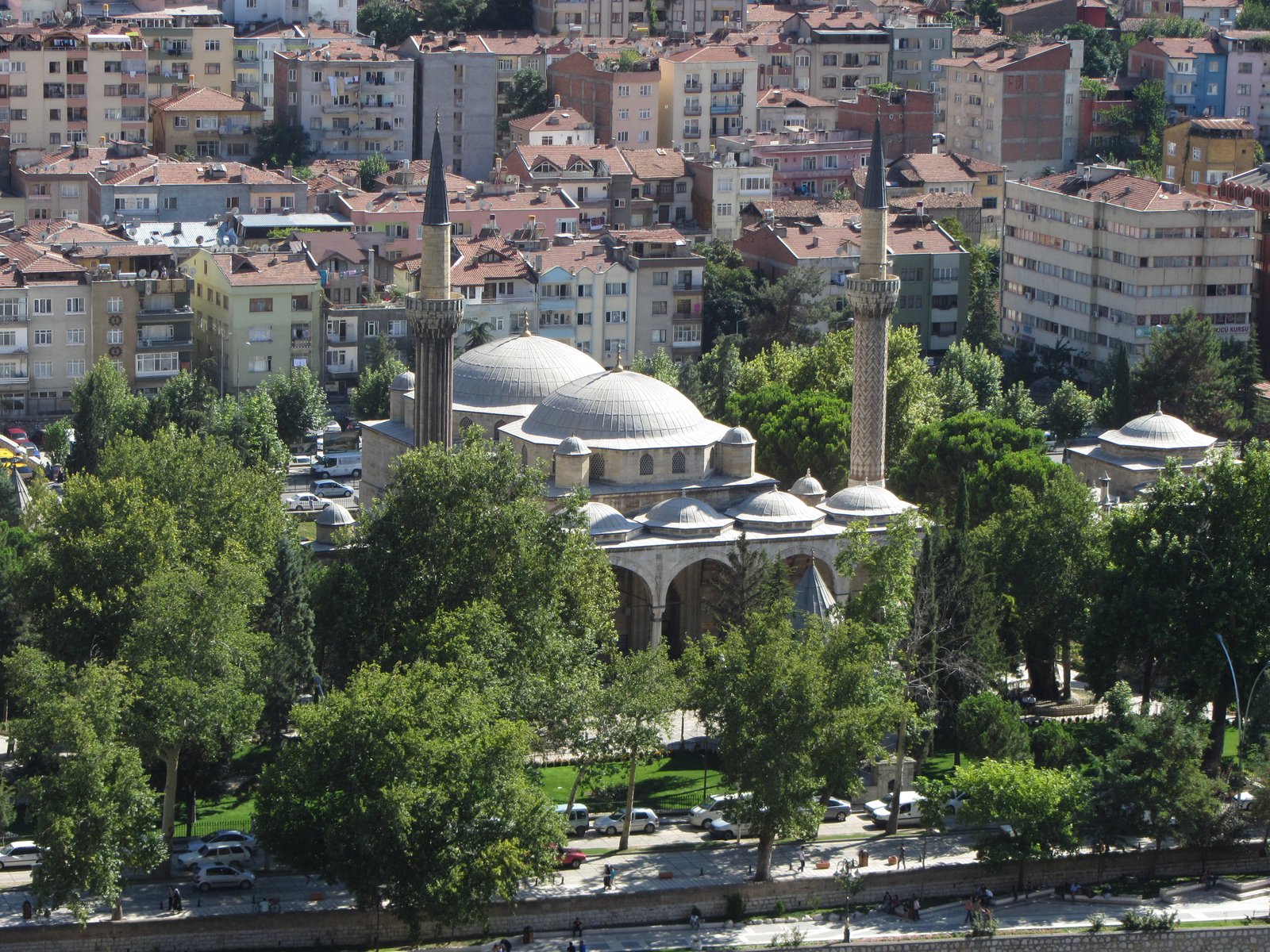 KÜÇÜK AĞA KÜLLİYESİ / ŞAMLAR-AYAS AĞA KÜLLİYESİ görseli