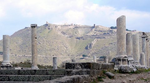 LIBRARY OF PERGAMUM ANTİK KENTİ