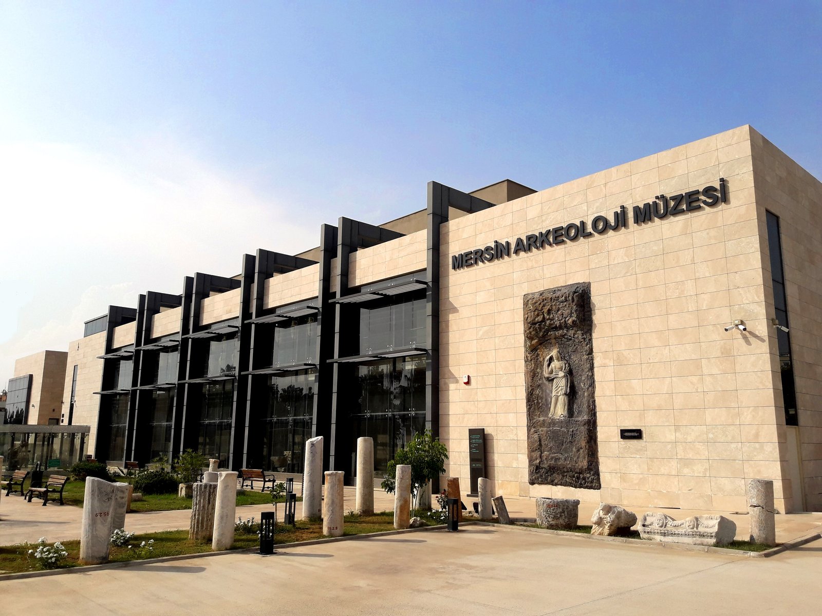 MERSİN ARKEOLOJİ MÜZESİ görseli