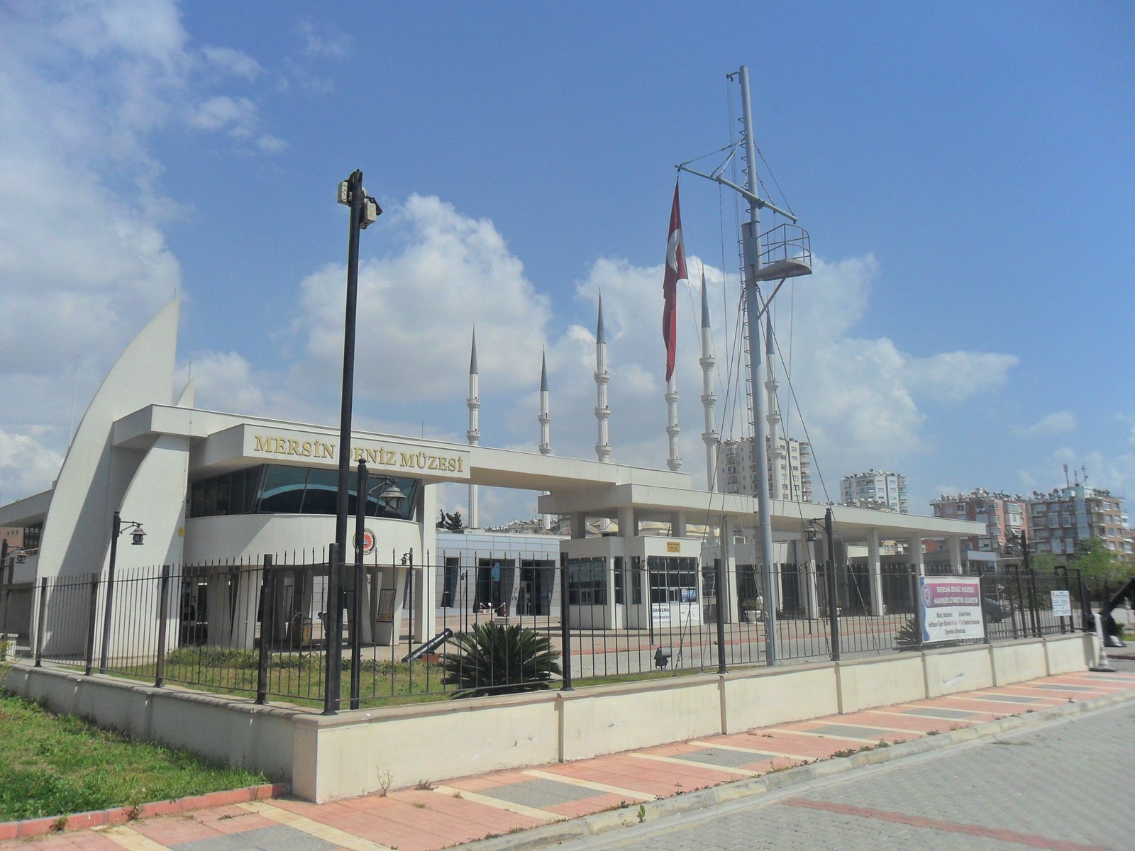 Mersin Deniz Müzesi (2).JPG