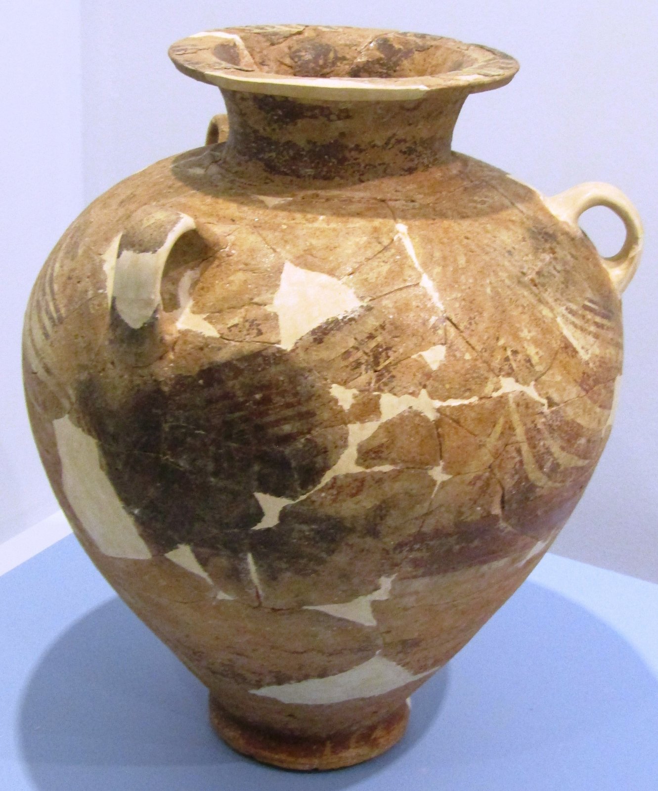Minoan amphora.jpg