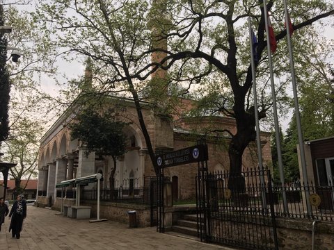 MURADİYE CAMİİ