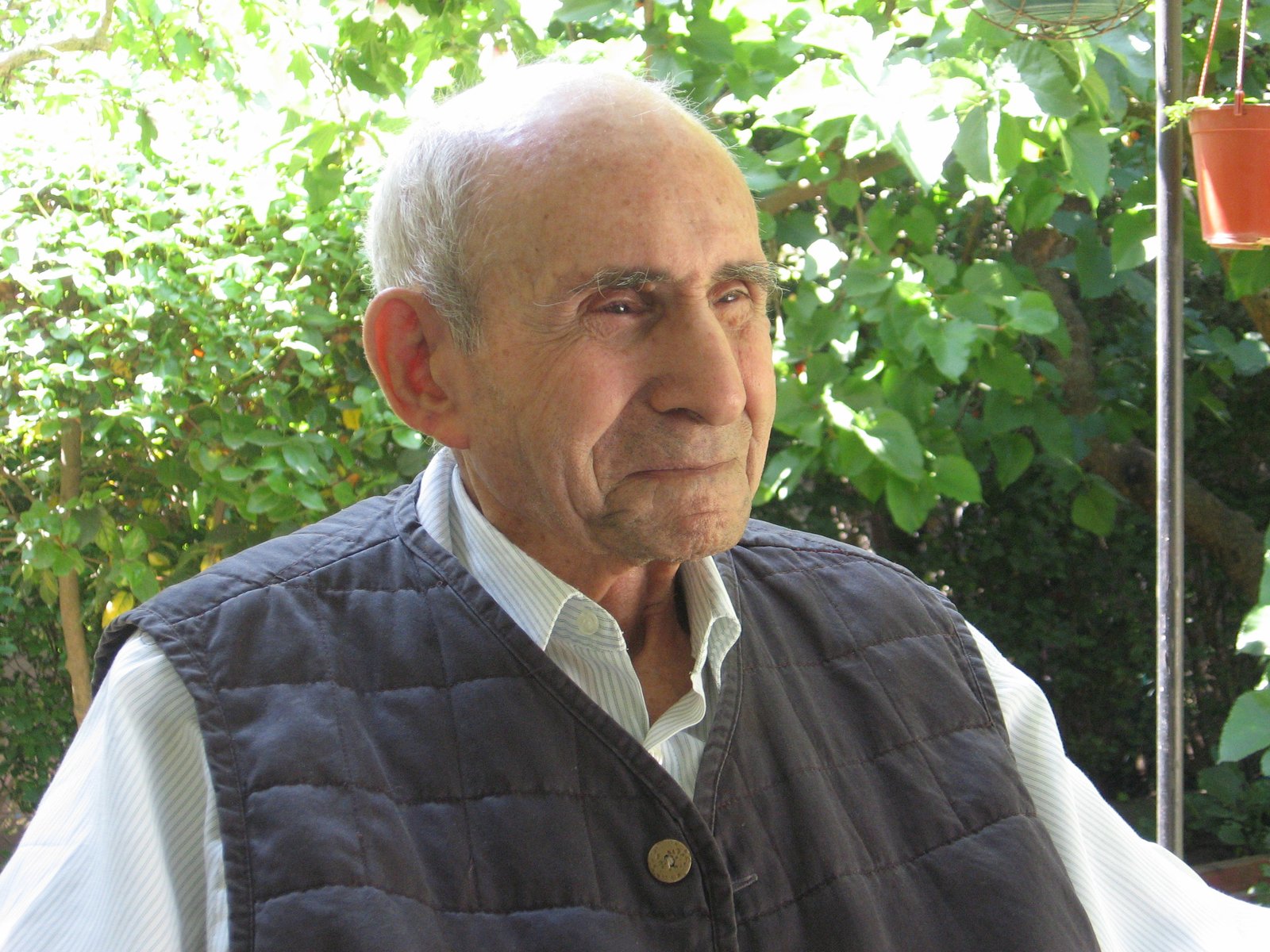 ÖMER SEKKİN HAZRETİ TÜRBESİ görseli