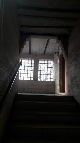 RÜSTEM PAŞA CAMİİ