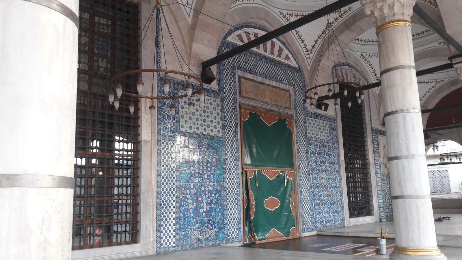 RÜSTEM PAŞA CAMİİ2026-01-01 at 16.48.30.jpg