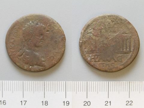 Dupondius of Caracalla, Roman Emperor, from Sebastopolis Heracleopolis, Yale University Art Gallery, inv. 1938.6000.1601 - YDEA - 140684.jpg