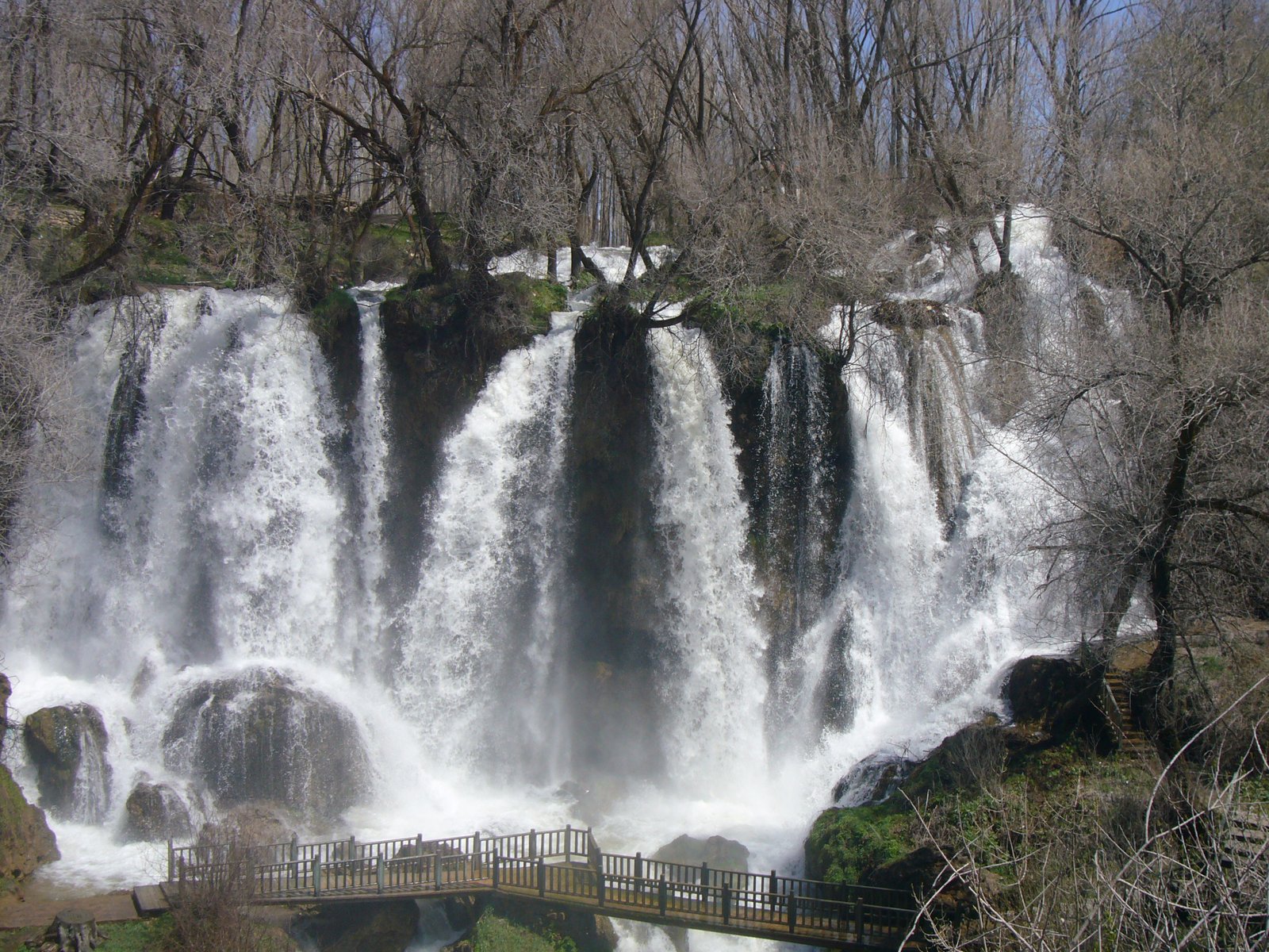 SIZIR ŞELALESİ görseli