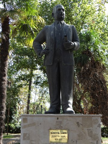STATUE OF SÜREYYA İLMEN