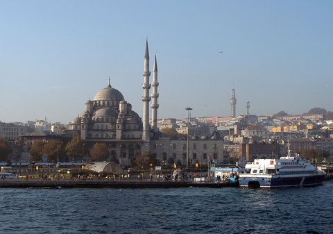 YENİ CAMİ
