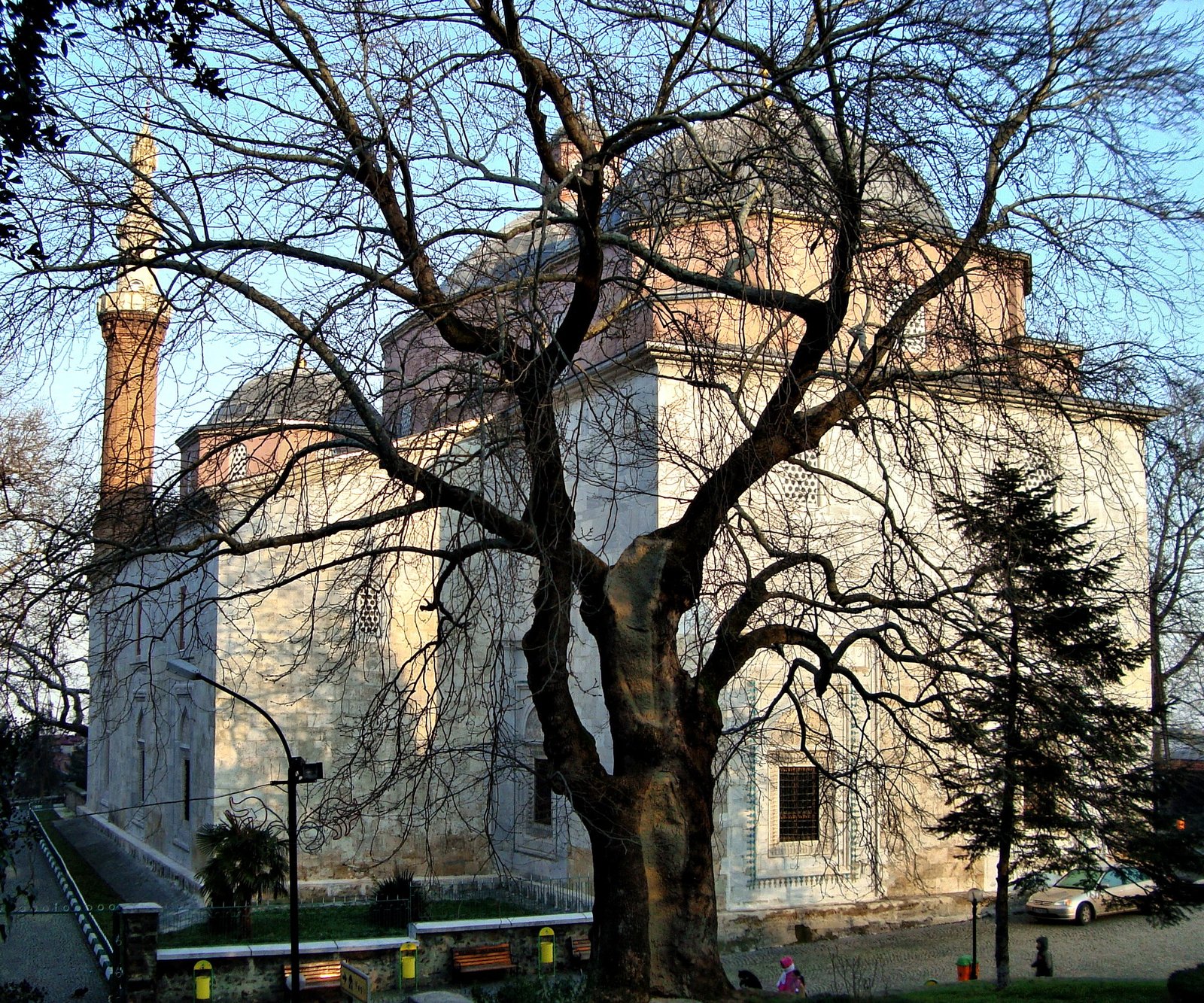 YEŞİL CAMİ görseli