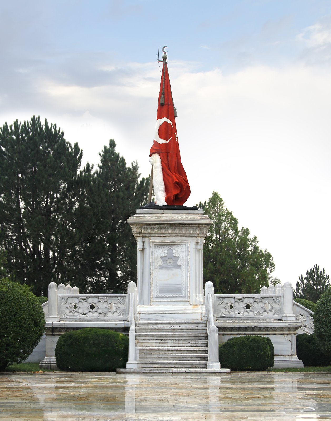 ZAFERTEPEÇALKÖY ZAFER ANITI görseli