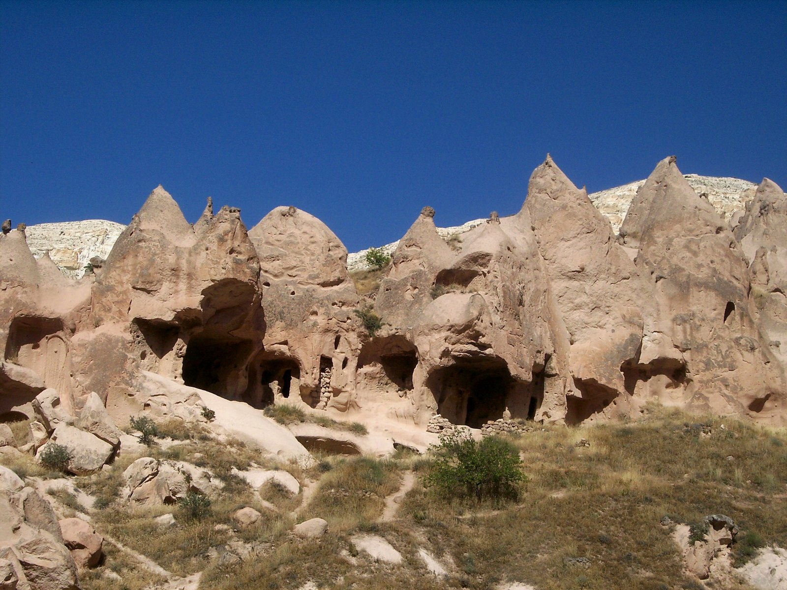 ZELVE MONASTERY ANTİK KENTİ görseli