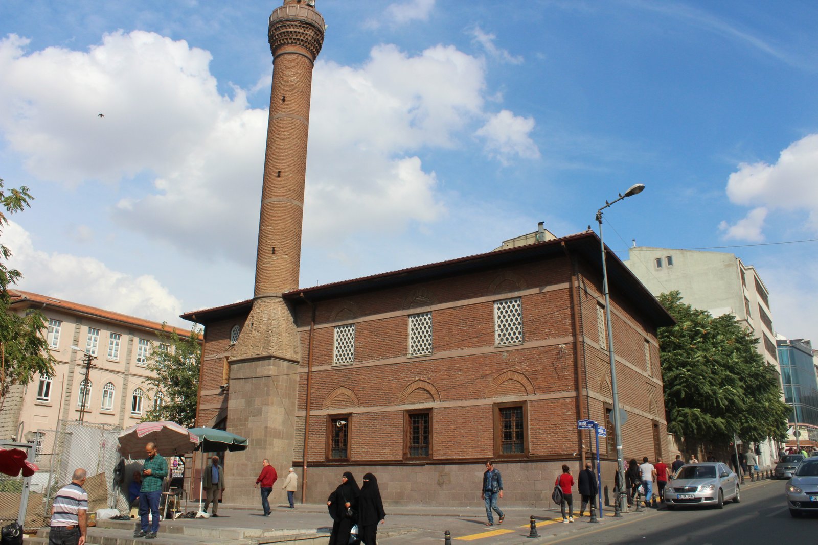 ZİNCİRLİ CAMİ görseli